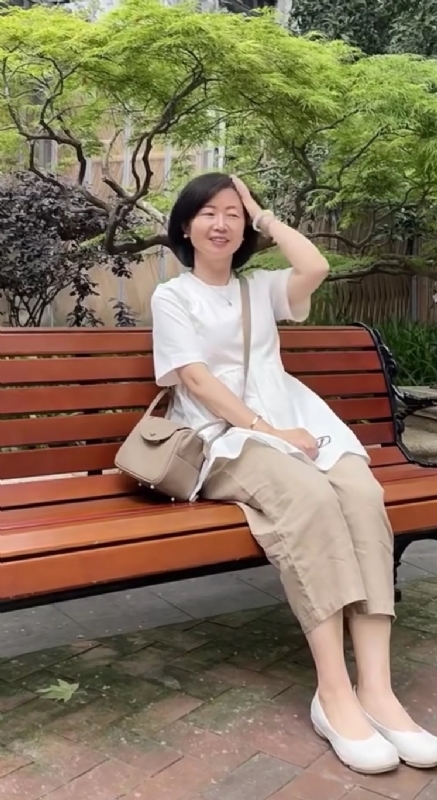 千年老母猪的第四张照片--翁源红颜知己交友网